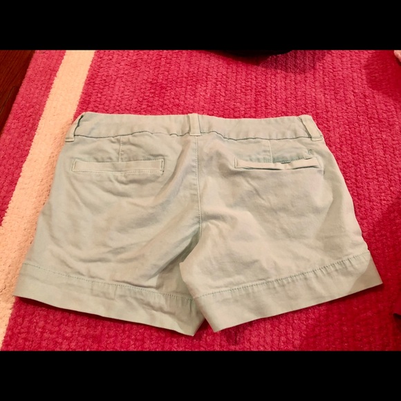 AE MINT SHORTS - Picture 2 of 2